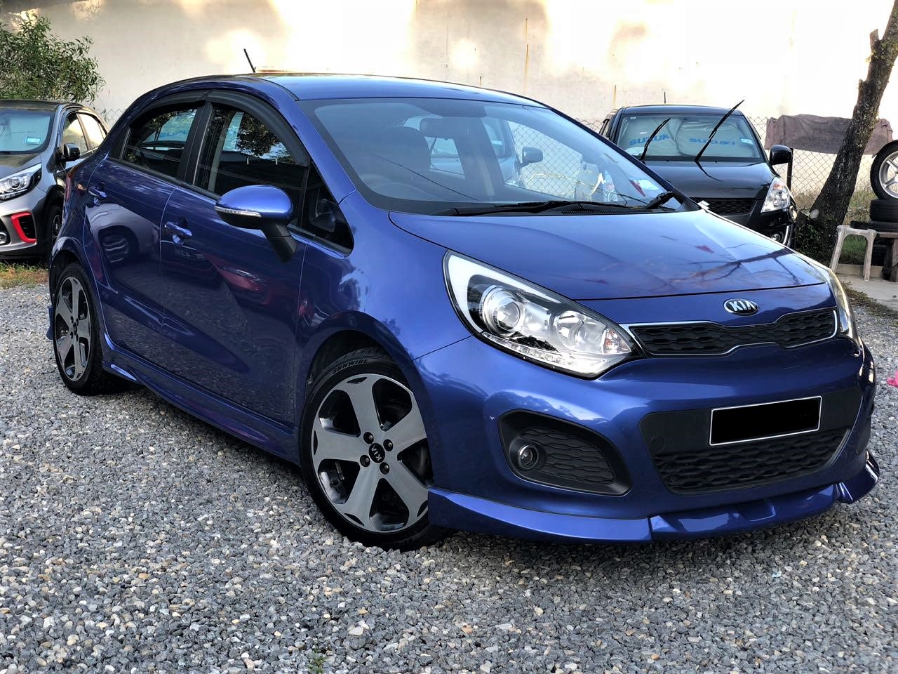 Kia rio 2013 года