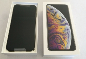 NEW SEALED Apple iPhone XS Max – 512GB – Silver (FACTORY WORLDWIDE UNLOCKED)